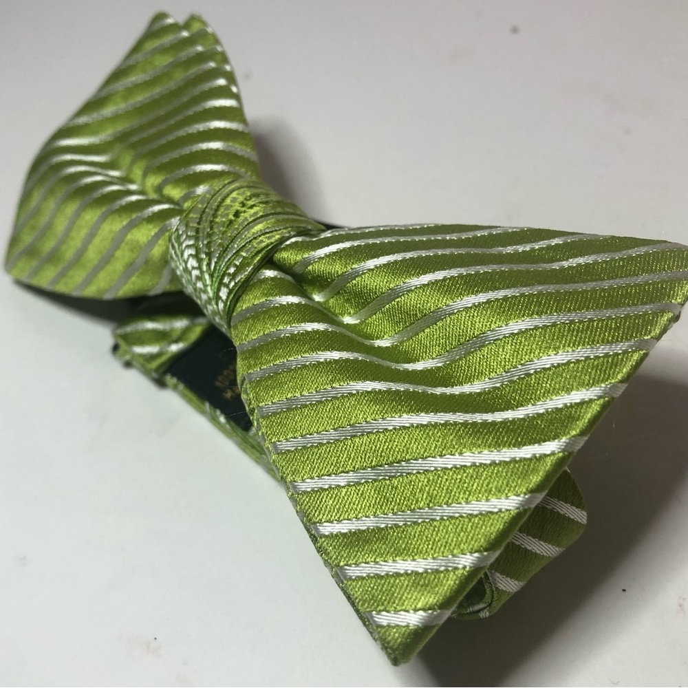 Bow Tie, 100% Silk Striped Bright Green Tie